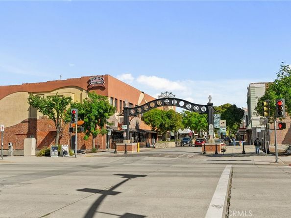 101 W Mission Boulevard 305, Pomona CA 91766