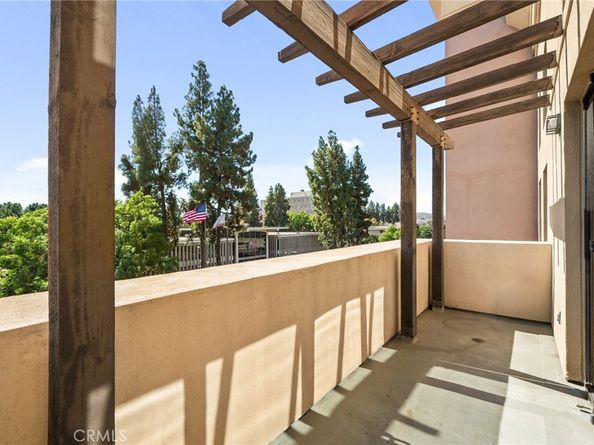 101 W Mission Boulevard 305, Pomona CA 91766