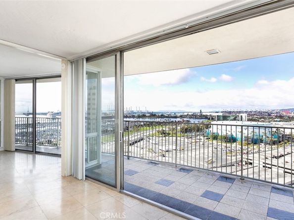 700 E Ocean 2308, Long Beach CA 90802