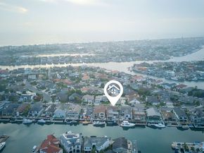 16712 Baruna, Huntington Beach CA 92649