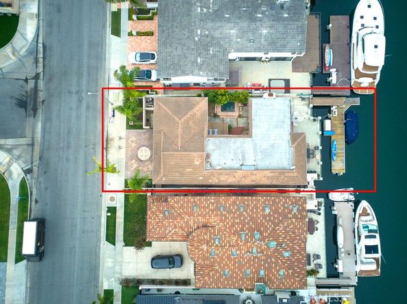 16712 Baruna, Huntington Beach CA 92649