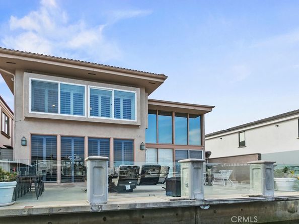 16712 Baruna, Huntington Beach CA 92649