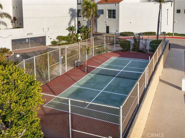 16255 Pacific Circle 106, Huntington Beach CA 92649