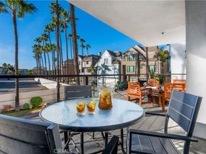 16255 Pacific Circle 106, Huntington Beach CA 92649