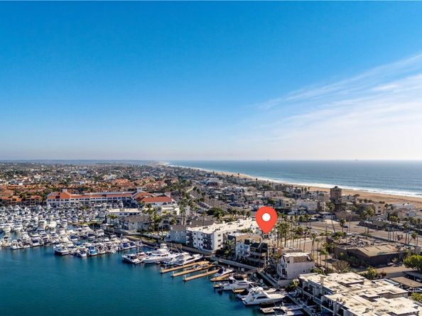 16255 Pacific Circle 106, Huntington Beach CA 92649