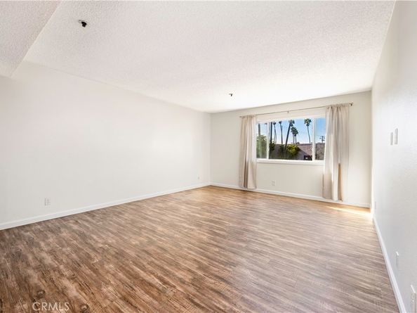 16255 Pacific Circle 106, Huntington Beach CA 92649