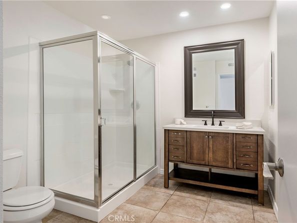 16255 Pacific Circle 106, Huntington Beach CA 92649