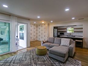 702 N Pine, Anaheim CA 92805