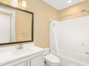 245 Follyhatch, Irvine CA 92618