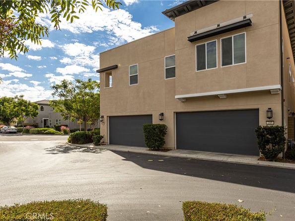 245 Follyhatch, Irvine CA 92618