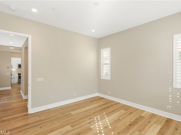 245 Follyhatch, Irvine CA 92618