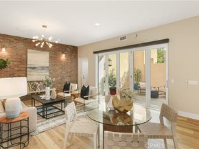 245 Follyhatch, Irvine CA 92618