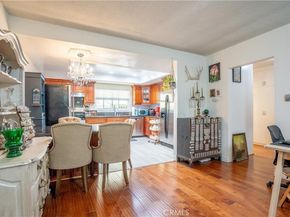 446 S St Andrews, Los Angeles CA 90020