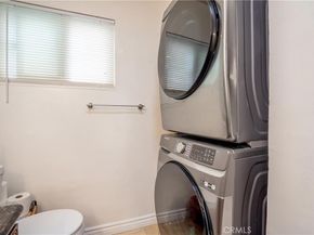 446 S St Andrews, Los Angeles CA 90020