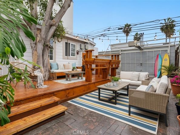 1309 Cabrillo Avenue, Venice CA 90291