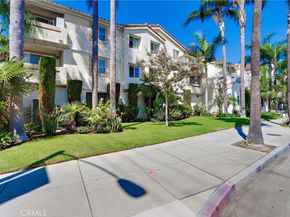 3605 E Anaheim Street 102, Long Beach CA 90804