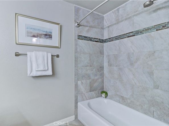 3605 E Anaheim Street 102, Long Beach CA 90804