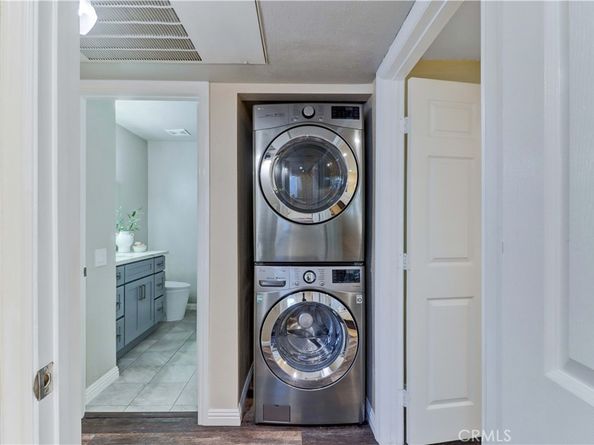 3605 E Anaheim Street 102, Long Beach CA 90804