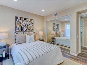 3605 E Anaheim Street 102, Long Beach CA 90804