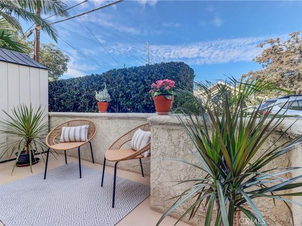 3605 E Anaheim Street 102, Long Beach CA 90804