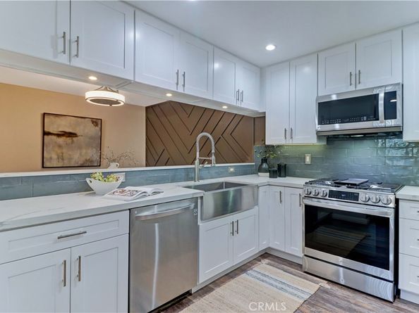 3605 E Anaheim Street 102, Long Beach CA 90804