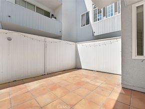 6150 Buckingham 106, Culver City CA 90230