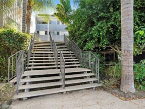 6150 Buckingham 106, Culver City CA 90230