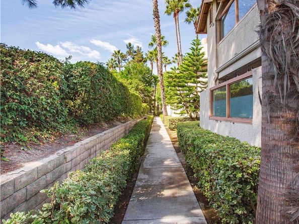 24392 Acaso 8, Laguna Hills CA 92656