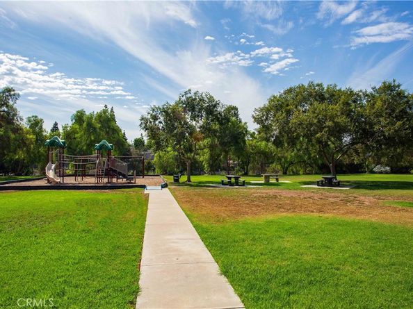 24392 Acaso 8, Laguna Hills CA 92656