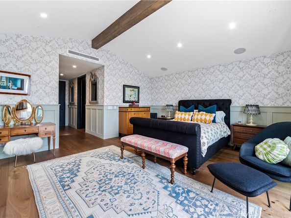 15 Marina Way, Seal Beach CA 90740