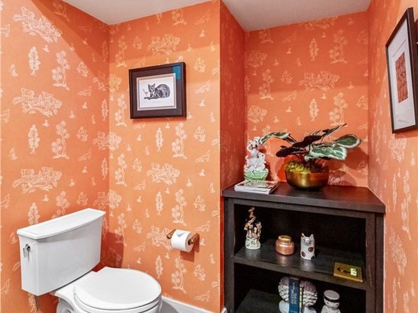 15 Marina Way, Seal Beach CA 90740