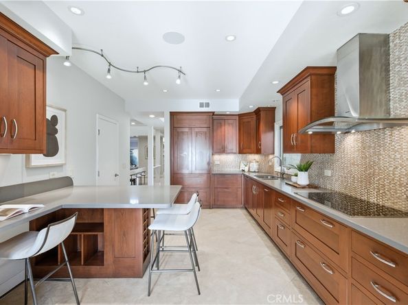 627 Avery Place, Long Beach CA 90807