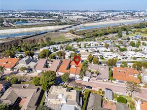 627 Avery Place, Long Beach CA 90807