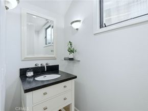 627 Avery Place, Long Beach CA 90807