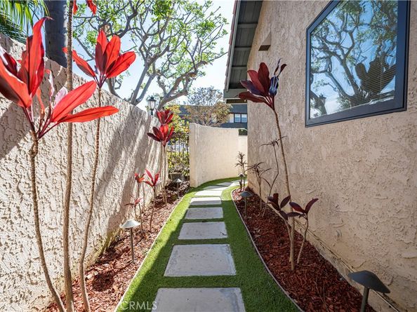 627 Avery Place, Long Beach CA 90807