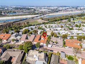 627 Avery Place, Long Beach CA 90807