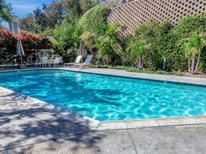 102 Santa Rosa Court, Laguna Beach CA 92651