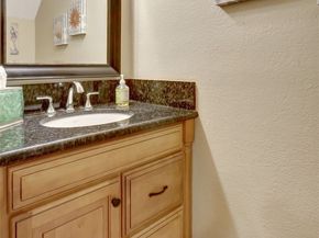 102 Santa Rosa Court, Laguna Beach CA 92651