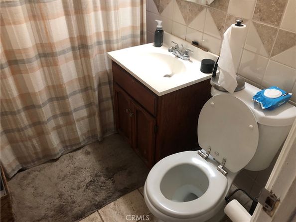 2106 W 152nd, Compton CA 90220