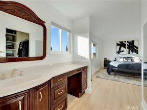 605 Redondo 308, Long Beach CA 90814