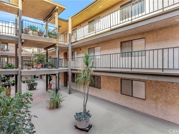 605 Redondo 308, Long Beach CA 90814