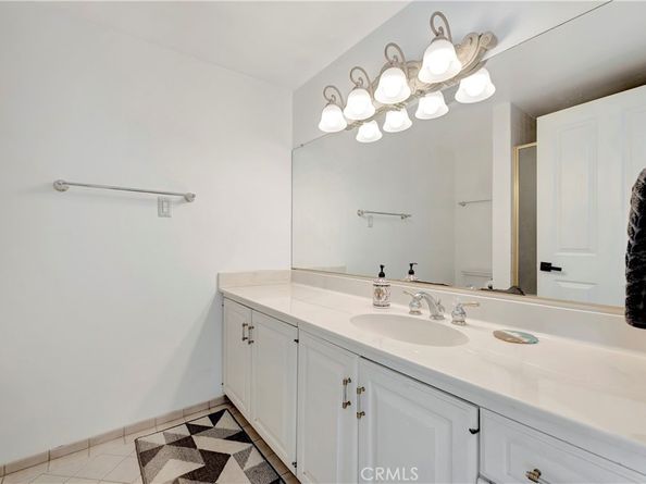 605 Redondo 308, Long Beach CA 90814