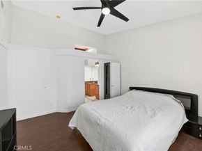 32 Carlsbad, Aliso Viejo CA 92656