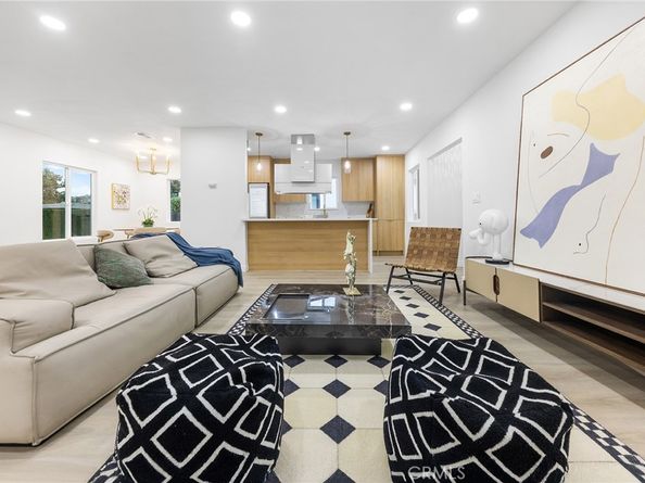 344 Pamela Road, Monrovia CA 91016