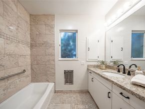 2870 Albury, Long Beach CA 90815