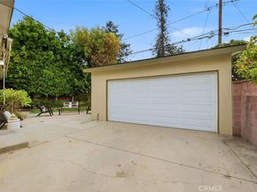 2870 Albury, Long Beach CA 90815