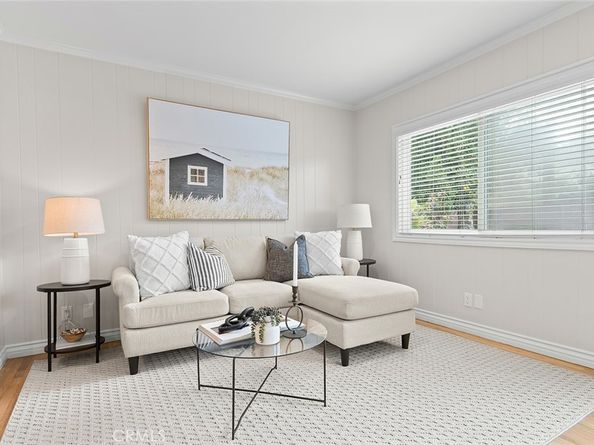 2870 Albury, Long Beach CA 90815