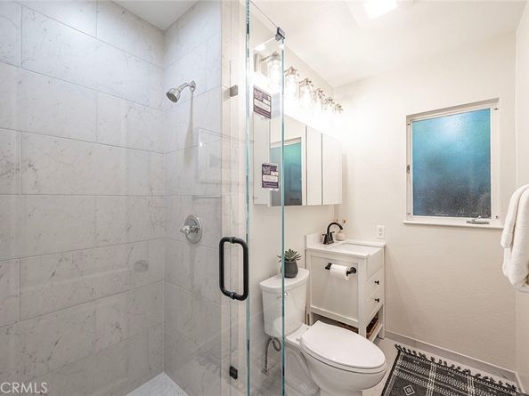 2870 Albury, Long Beach CA 90815