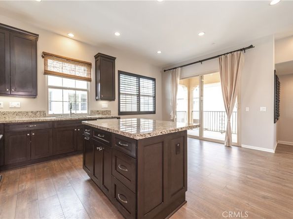 81 Strawberry, Irvine CA 92620