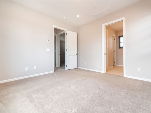 81 Strawberry, Irvine CA 92620